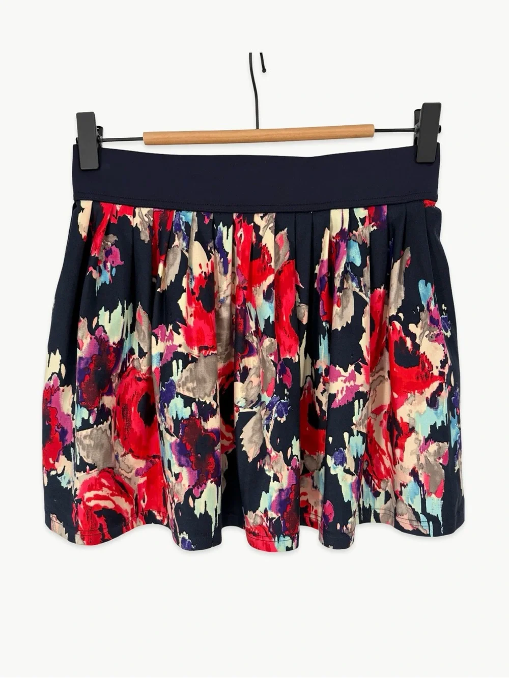 Kate Spade High Waist Pleated Swim Skirt Cover Up Navy Floral NWT Size Small